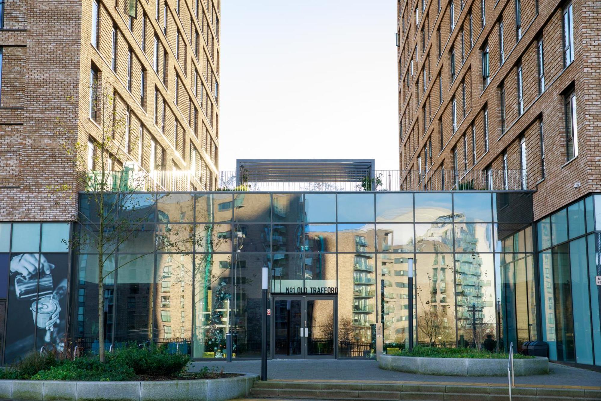 Trafford Suite Modern 1 Bed With Cinema Room Manchester Exterior foto